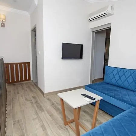 Prince Apart Hotel 3* İçmeler