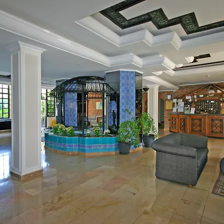 公寓式酒店 Prince Apart Hotel 伊丘美勒