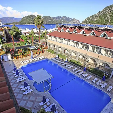 Prince Apart Hotel 伊丘美勒