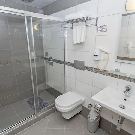 Prince Apart Hotel 公寓式酒店 伊丘美勒