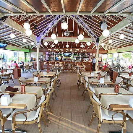 Prince Apart Hotel 公寓式酒店 伊丘美勒