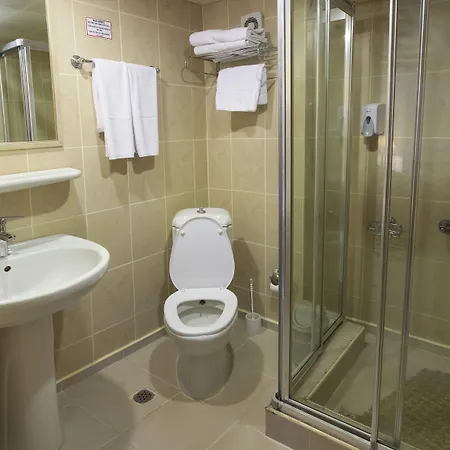 מלון דירות Prince Apart Hotel 3*
