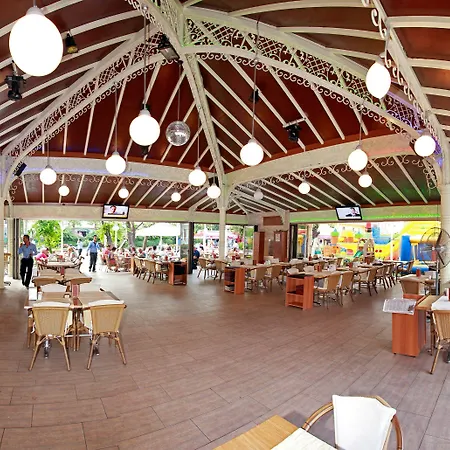 Lägenhetshotell Prince Apart Hotel İçmeler