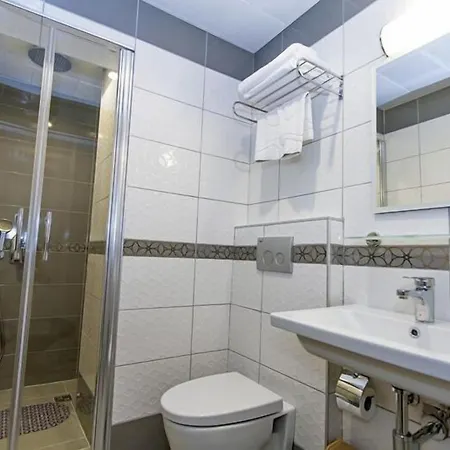 Prince Apart Hotel מלון דירות