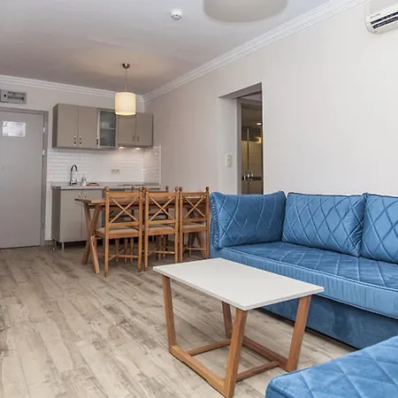 מלון דירות Prince Apart Hotel 3*